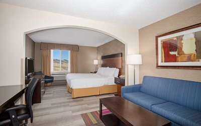 Holiday Inn Express & Suites Denver SW-Littleton by IHG