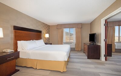 Holiday Inn Express & Suites Denver SW-Littleton by IHG