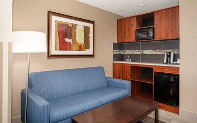 Holiday Inn Express & Suites Denver SW-Littleton by IHG