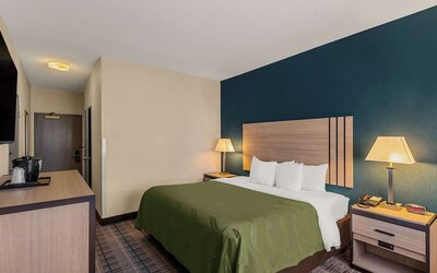 Quality Inn Denver Northeast Brighton