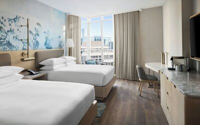 Vancouver Marriott Pinnacle Downtown