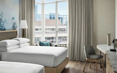Vancouver Marriott Pinnacle Downtown