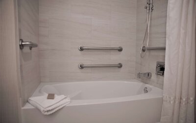 DoubleTree by Hilton Denver Tech Center