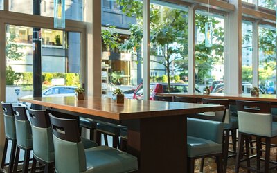 Vancouver Marriott Pinnacle Downtown