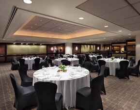 Metropolitan Hotel Vancouver by Marriott