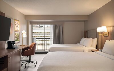 Holiday Inn & Suites Vancouver Downtown by IHG