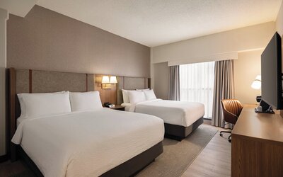 Holiday Inn & Suites Vancouver Downtown by IHG