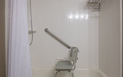 Holiday Inn & Suites Vancouver Downtown by IHG