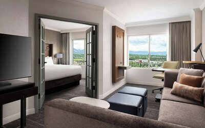 Renaissance Boulder FlatIron Hotel