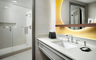 Renaissance Boulder FlatIron Hotel