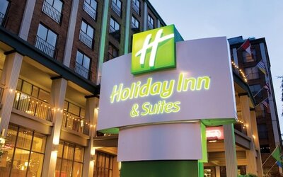 Holiday Inn & Suites Vancouver Downtown by IHG