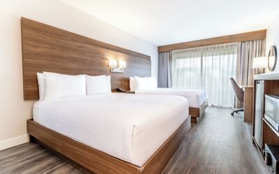 Atrium Hotel Vancouver