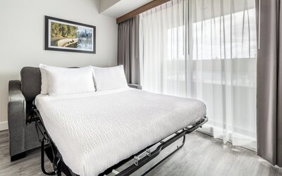 Atrium Hotel Vancouver
