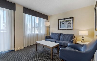 Best Western Premier Chateau Granville Hotel & Suites & Conf. Centre