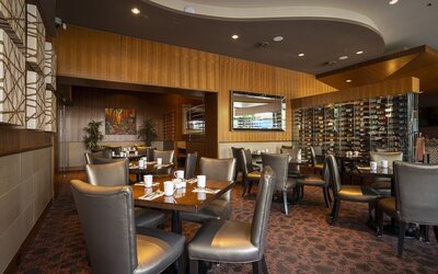 Best Western Premier Chateau Granville Hotel & Suites & Conf. Centre