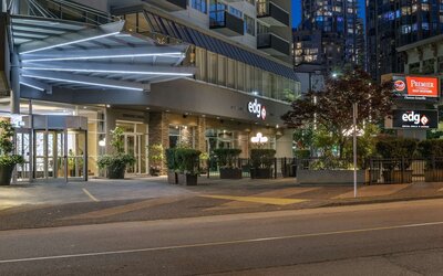 Best Western Premier Chateau Granville Hotel & Suites & Conf. Centre
