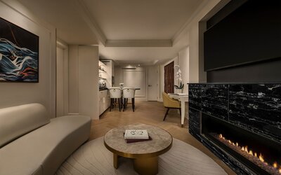 AZUR Legacy Collection Hotel