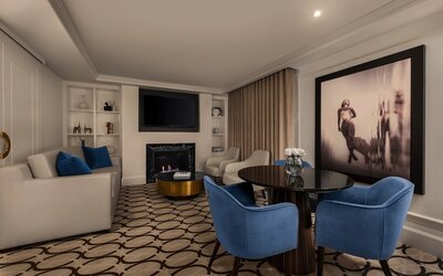 AZUR Legacy Collection Hotel