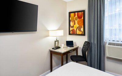 Quality Inn & Suites