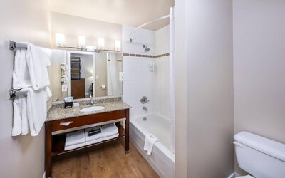 Quality Inn & Suites