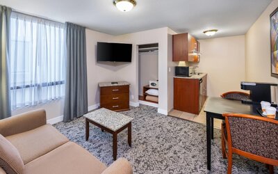 Quality Inn & Suites