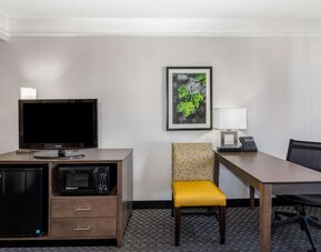 La Quinta Inn & Suites by Wyndham Denver Boulder-Louisville