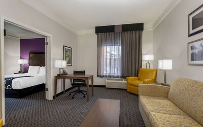 La Quinta Inn & Suites by Wyndham Denver Boulder-Louisville