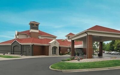 La Quinta Inn & Suites by Wyndham Denver Boulder-Louisville