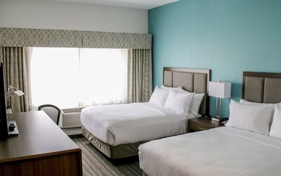 Holiday Inn & Suites Denver Tech Center-Centennial by IHG