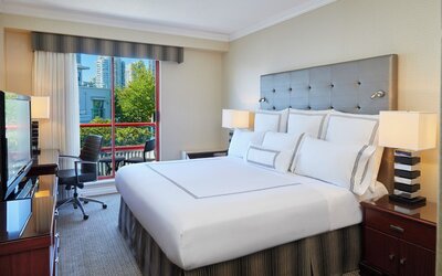 Granville Island Hotel