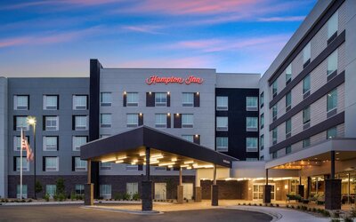 Home2 Suites Hilton Aurora Medical Center