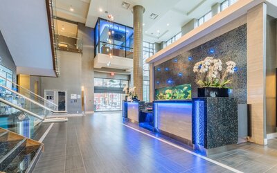 Hotel Blu Vancouver