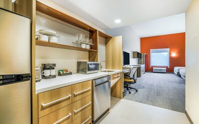 Home2 Suites Hilton Aurora Medical Center