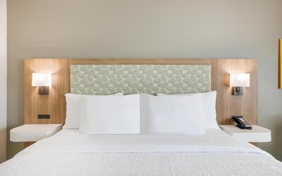 Home2 Suites Hilton Aurora Medical Center