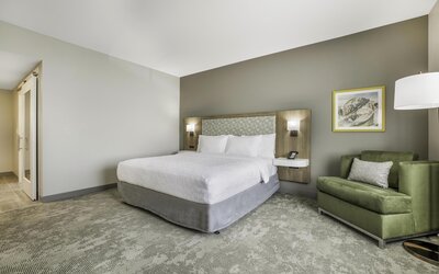 Home2 Suites Hilton Aurora Medical Center