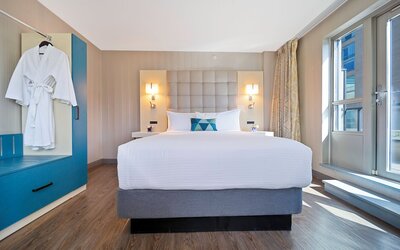 Hotel Blu Vancouver