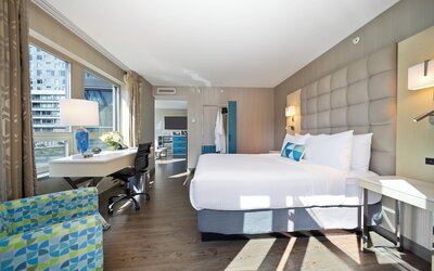 Hotel Blu Vancouver