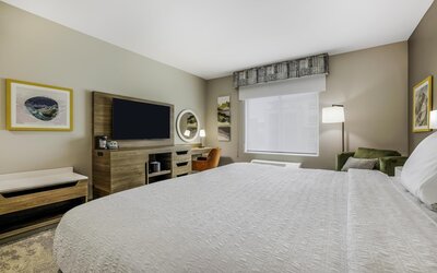 Home2 Suites Hilton Aurora Medical Center