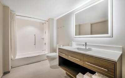 Home2 Suites Hilton Aurora Medical Center