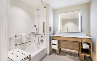 Home2 Suites Hilton Aurora Medical Center