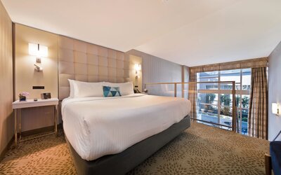 Hotel Blu Vancouver