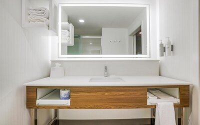 Home2 Suites Hilton Aurora Medical Center