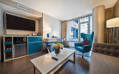 Hotel Blu Vancouver
