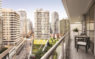 Hyatt Vancouver Downtown Alberni