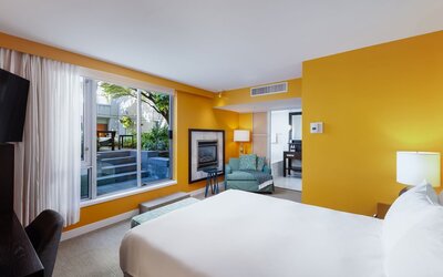 OPUS Hotel Vancouver