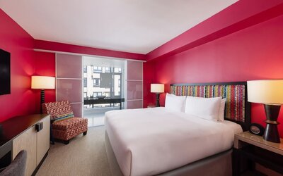 OPUS Hotel Vancouver