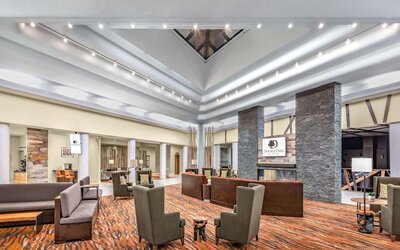 DoubleTree by Hilton Denver - Aurora