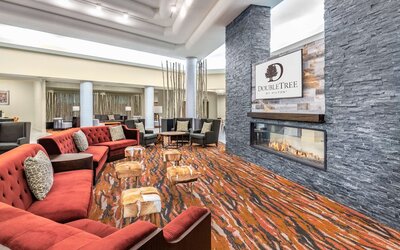 DoubleTree by Hilton Denver - Aurora