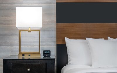 DoubleTree by Hilton Denver - Aurora