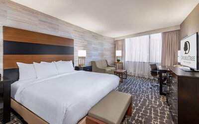 DoubleTree by Hilton Denver - Aurora